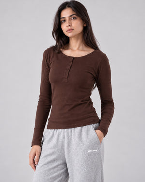 Go-to Henley Brown (Women)