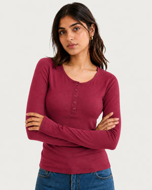 Go-to Henley Berry Maroon (Women)