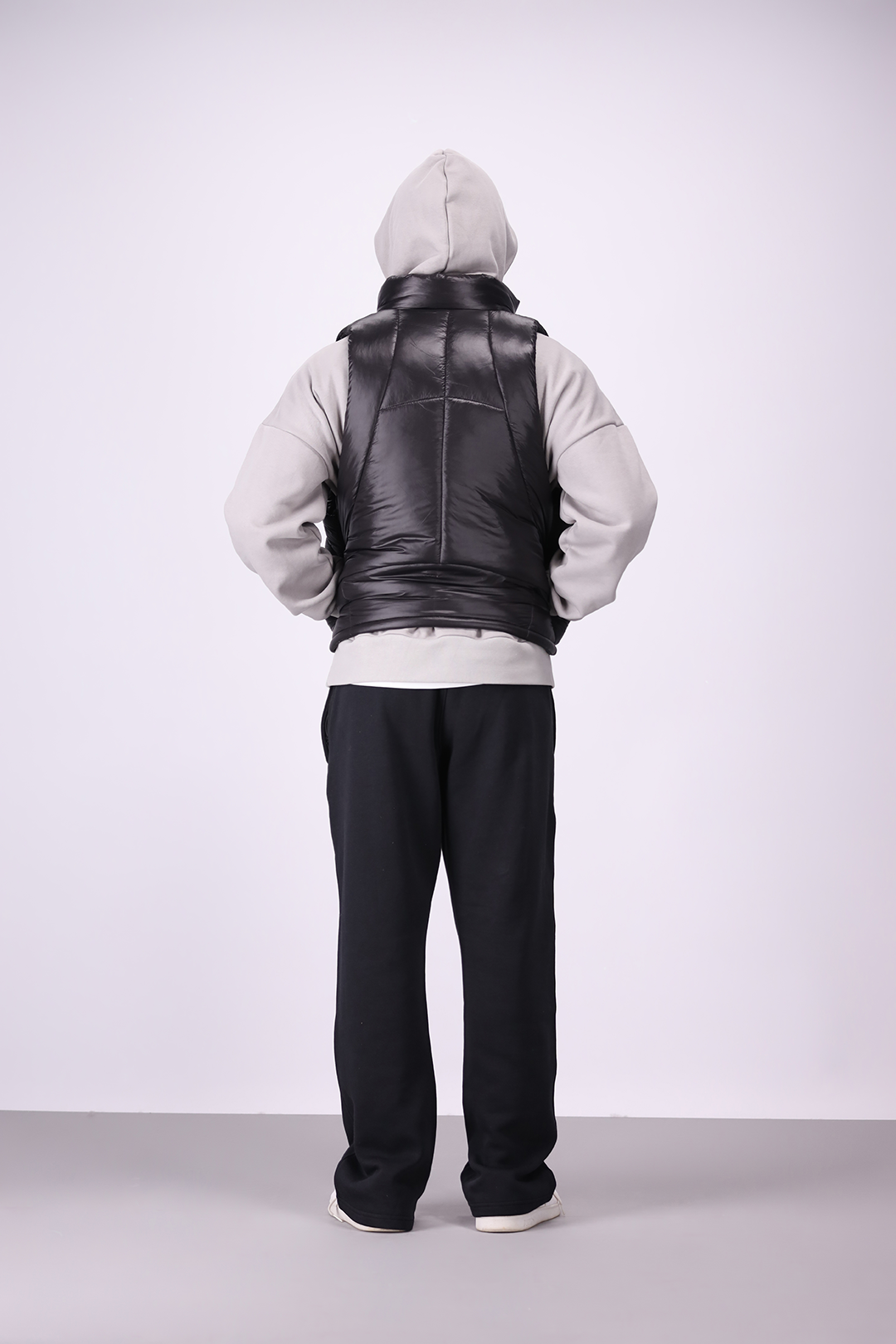 BULLET PUFFER VEST BLACK