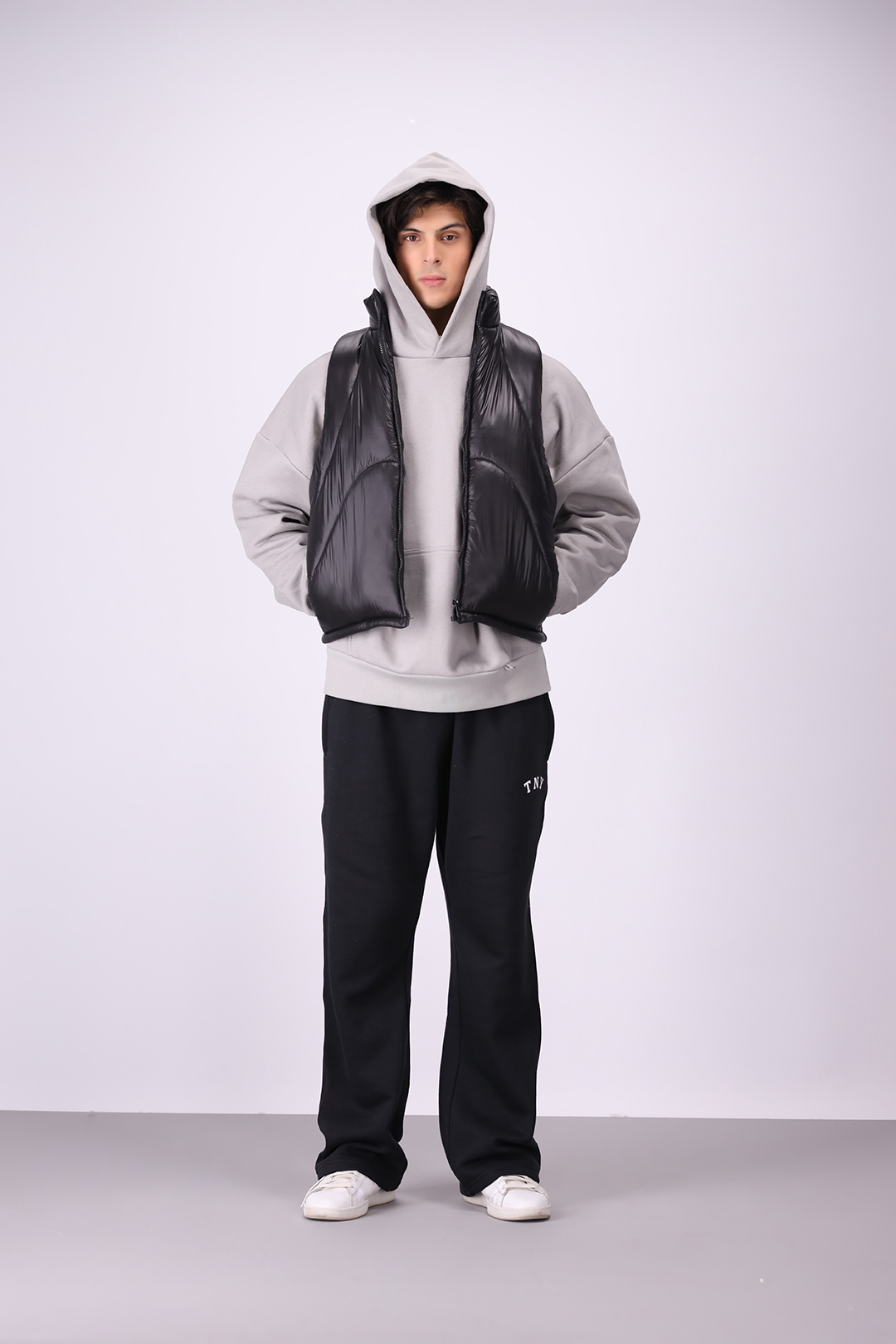 BULLET PUFFER VEST BLACK